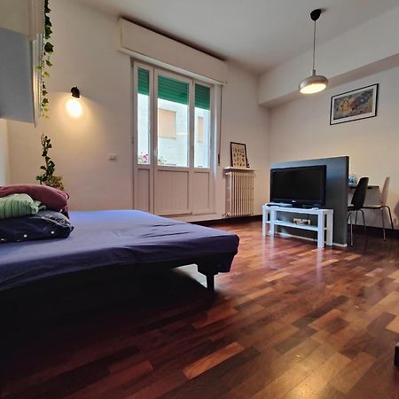 Appartamento Vicino Al Porto, Con Parcheggio Livorno Exteriör bild
