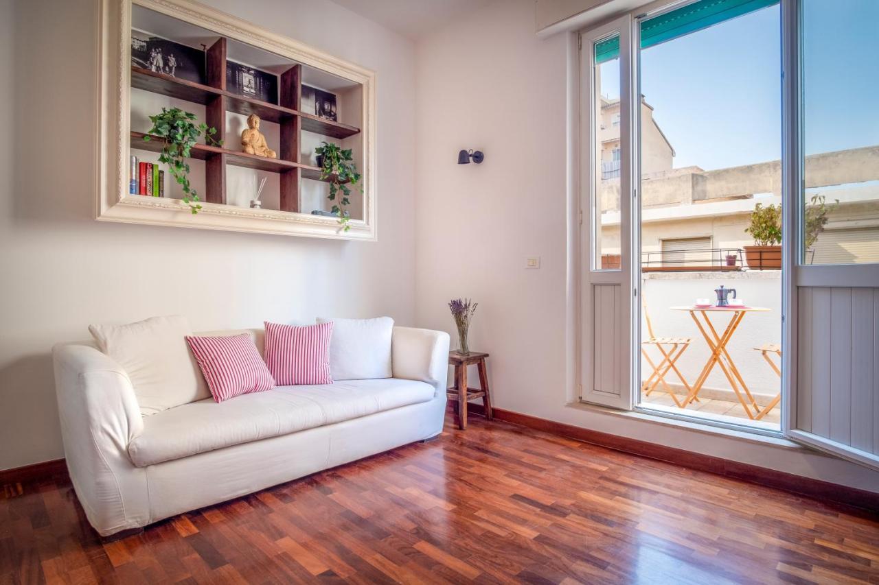 Appartamento Vicino Al Porto, Con Parcheggio Livorno Exteriör bild