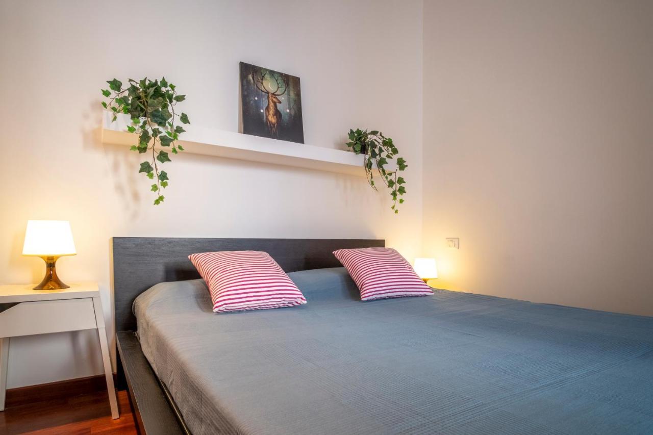 Appartamento Vicino Al Porto, Con Parcheggio Livorno Exteriör bild